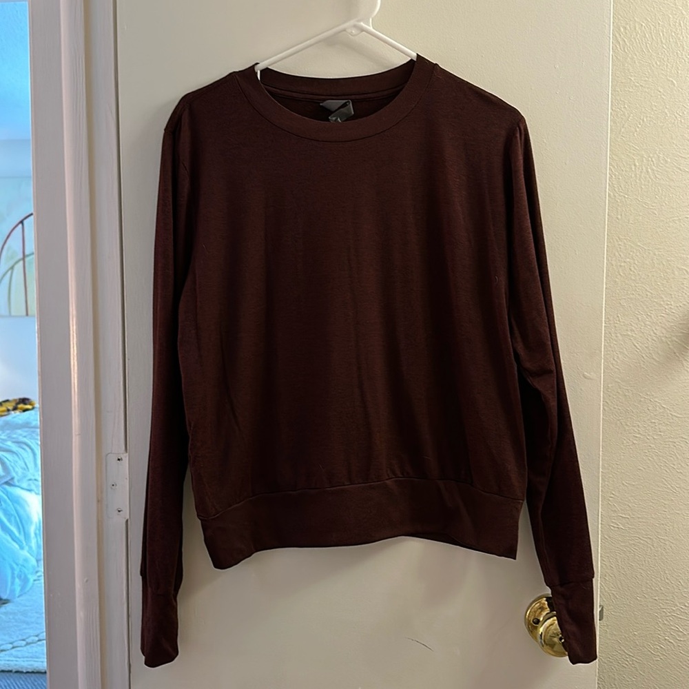 Vuori sweatshirt